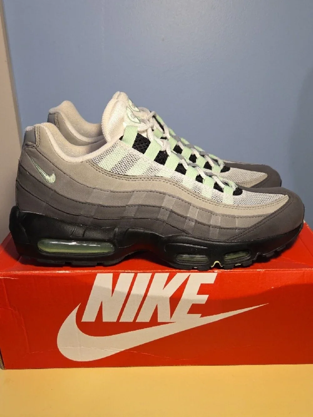 Nike Air Max 95 'Fresh Mint' 2019 Size 10.5